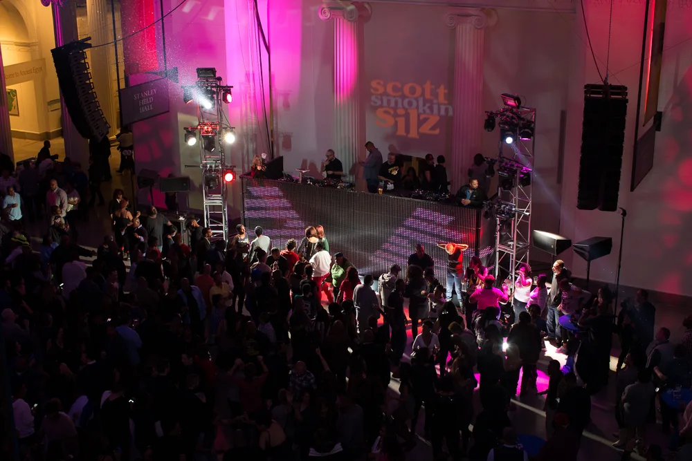 Elegant wedding dance floor moment